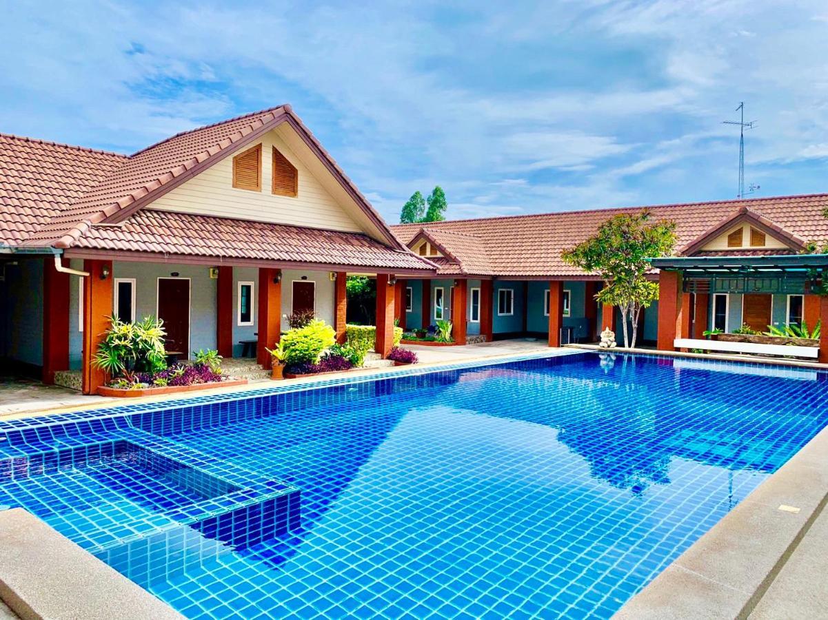 Benwadee Resort Pattaya Ban Pong  Εξωτερικό φωτογραφία