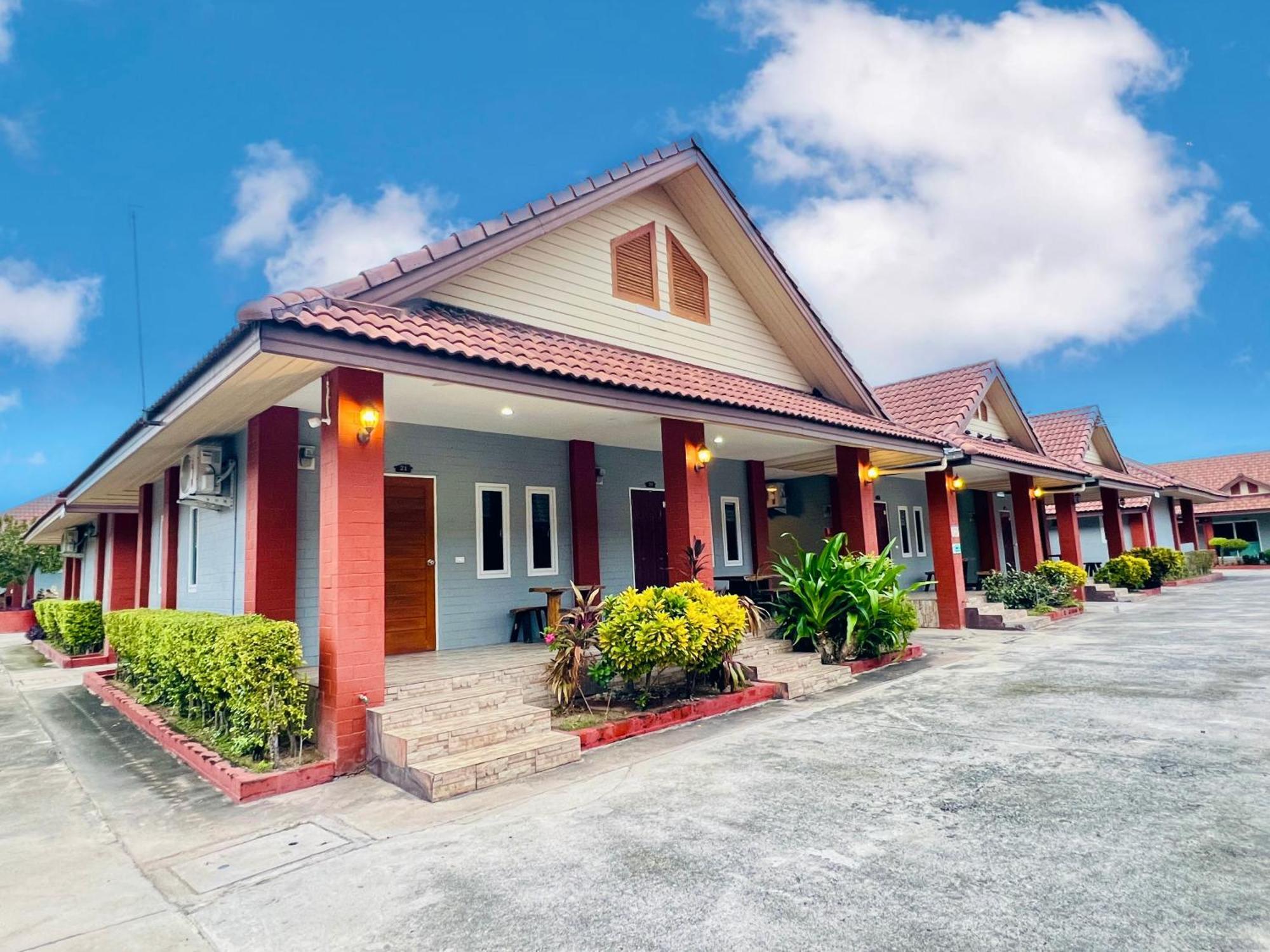Benwadee Resort Pattaya Ban Pong  Εξωτερικό φωτογραφία