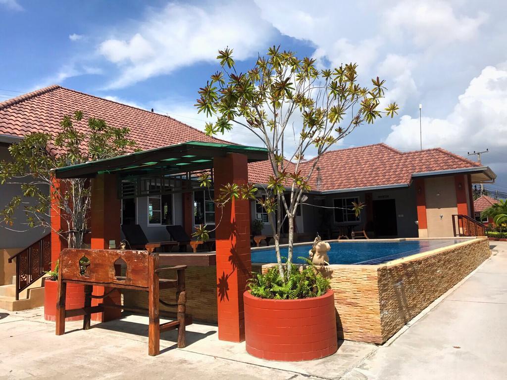 Benwadee Resort Pattaya Ban Pong  Εξωτερικό φωτογραφία
