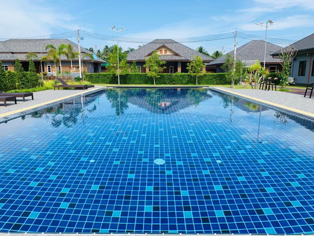 Benwadee Resort Pattaya Ban Pong  Εξωτερικό φωτογραφία